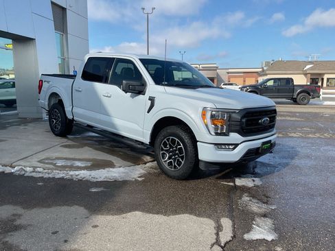 Used 2022 Ford F150 XLT w/ Equipment Group 302A High image 8