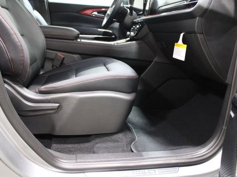 New 2026 Chevrolet Traverse Z71 w/ Enhanced Driving Package AWD/4WD image 26