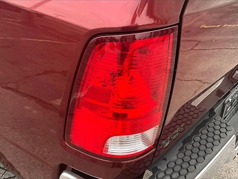 Used 2018 RAM 3500 Tradesman w/ Chrome Appearance Group image 24