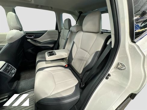 Used 2022 Subaru Forester Limited AWD/4WD image 26
