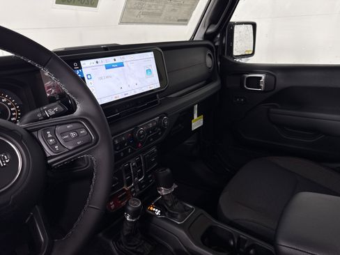 New 2026 Jeep Gladiator Rubicon w/ Steel Power Dome Hood Package image 27