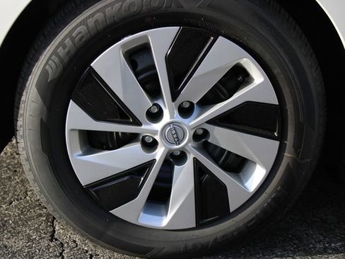 Certified 2025 Nissan Altima 2.5 S FWD image 28