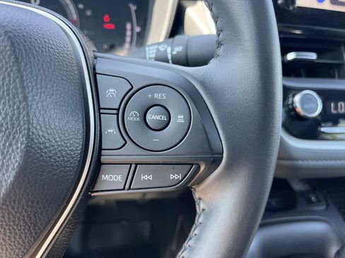 Used 2024 Toyota Corolla XSE FWD image 33