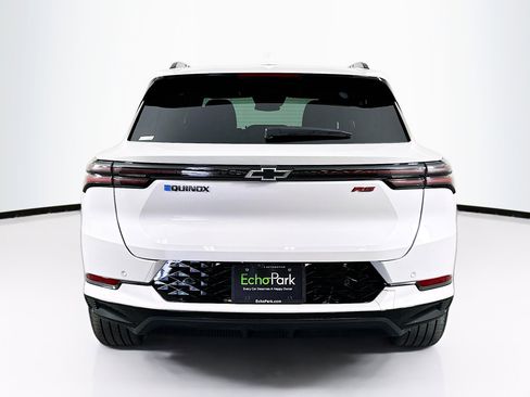 Used 2025 Chevrolet Equinox EV RS FWD image 7