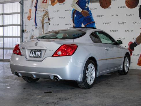 Used 2011 Nissan Altima 2.5 S w/ 2.5S Premium Pkg image 24
