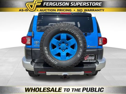 Used 2007 Toyota FJ Cruiser 4WD w/ Convenience Pkg image 6