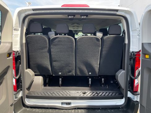 Used 2022 Ford Transit 350 XLT RWD image 23