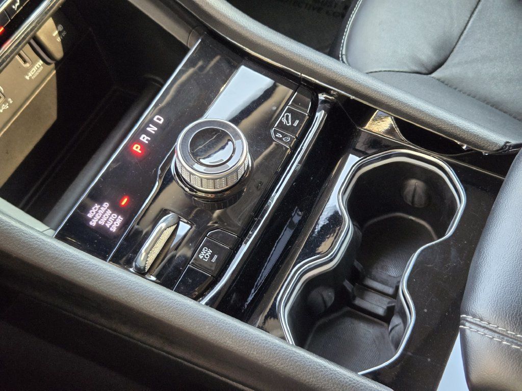 Used 2023 Jeep Grand Cherokee 4WD 4xe image 19