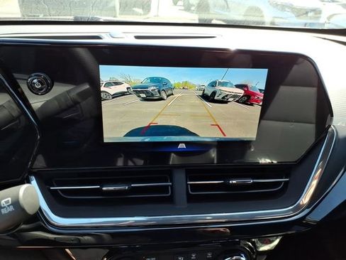 New 2026 Chevrolet Trax RS FWD image 16