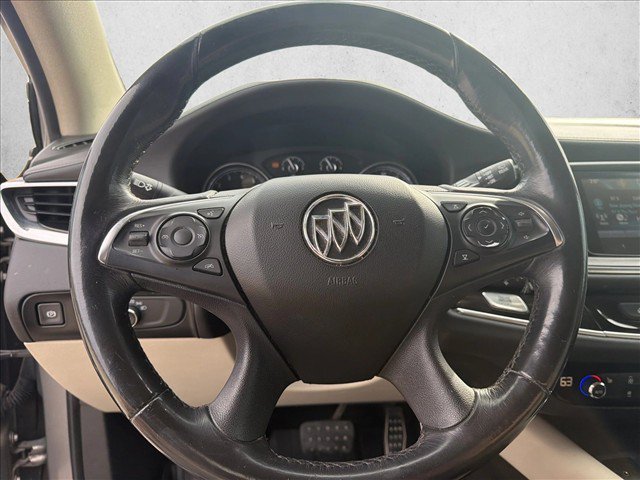Used 2018 Buick Enclave Essence FWD image 11