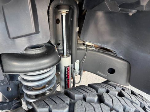 Used 2016 Jeep Wrangler Unlimited Sahara w/ Dual Top Group image 22