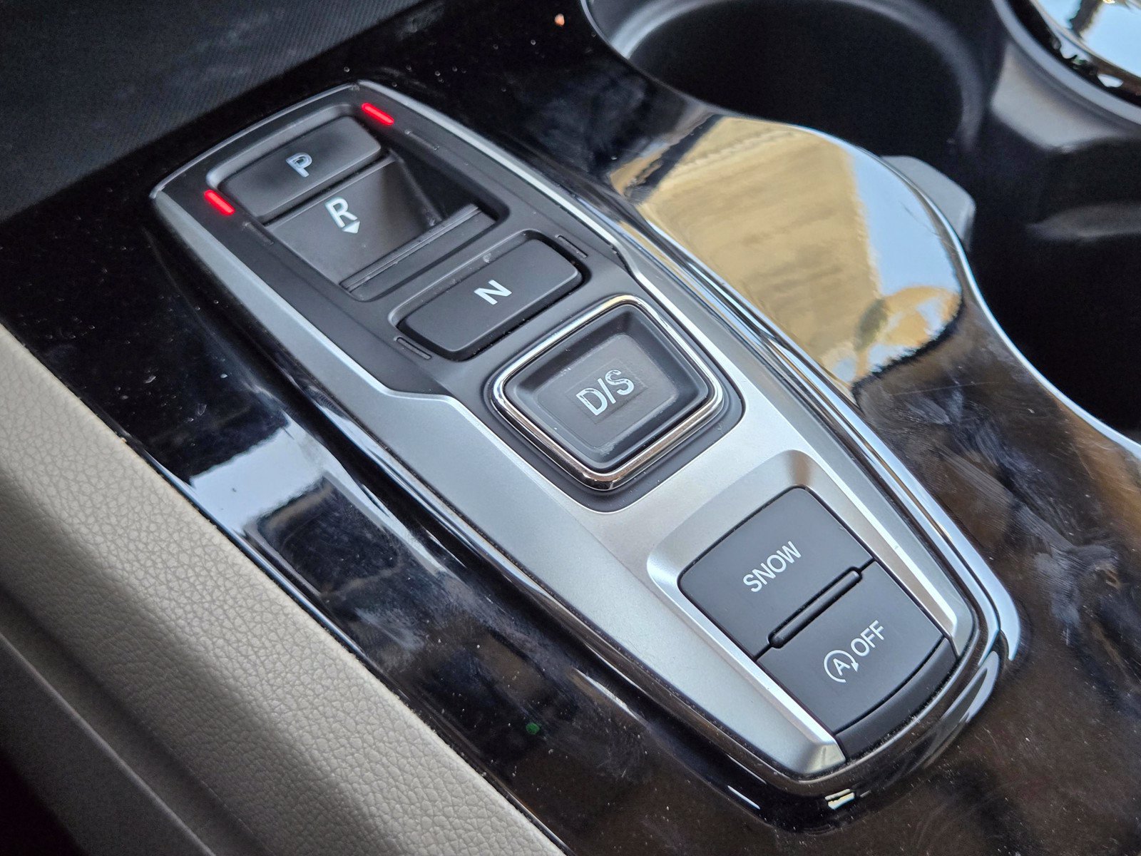 Used 2019 Honda Pilot Touring image 23