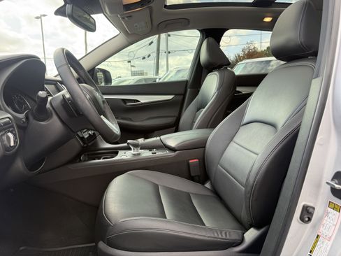 Used 2020 INFINITI QX50 Luxe image 12