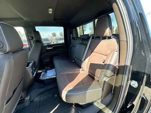 New 2025 GMC Sierra 2500 Denali image 25