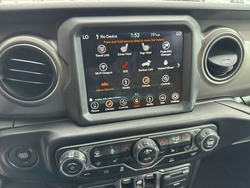 Used 2023 Jeep Wrangler Unlimited w/ Cold Weather Group image 6