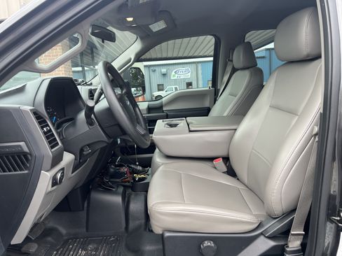 Used 2017 Ford F350 XL w/ Power Equipment Group AWD/4WD image 22