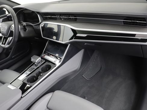Used 2025 Audi S7 Premium Plus w/ S Sport Package AWD/4WD image 21