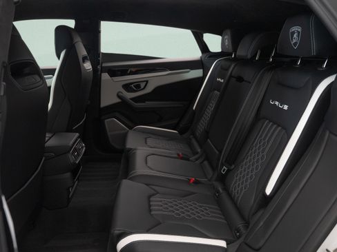 Used 2024 Lamborghini Urus S AWD/4WD image 22