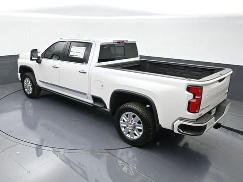 New 2025 Chevrolet Silverado 2500 High Country w/ High Country Premium Package AWD/4WD image 48
