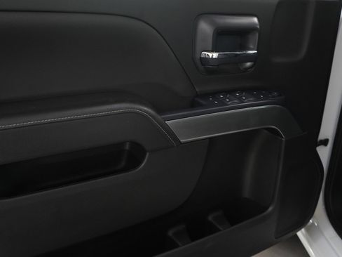 Used 2019 Chevrolet Silverado 1500 LT image 22