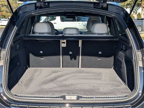Used 2025 Mercedes-Benz GLC 300 image 14