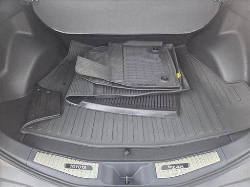 Used 2024 Toyota bZ4X XLE image 6