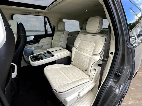 Used 2023 Lincoln Navigator Black Label AWD/4WD image 24
