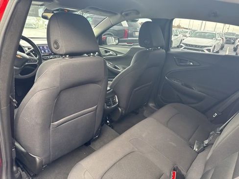 Used 2022 Chevrolet Malibu LT image 10