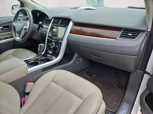 Used 2014 Ford Edge Limited w/ Driver Entry Package FWD image 18