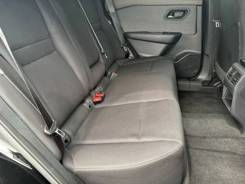 Used 2023 Nissan Rogue S AWD/4WD image 17