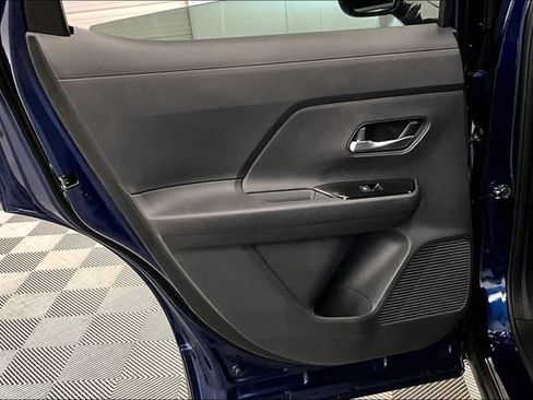 New 2026 Nissan Kicks SV w/ SV Premium Package FWD image 31