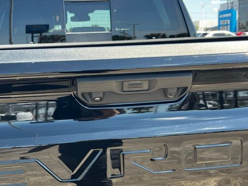 Used 2024 Chevrolet Silverado 1500 LTZ image 14