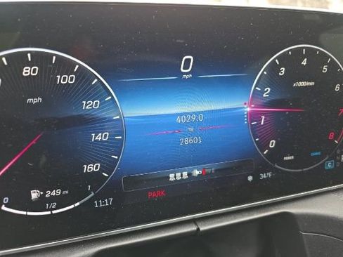 Used 2023 Mercedes-Benz C 300 4MATIC Sedan image 7