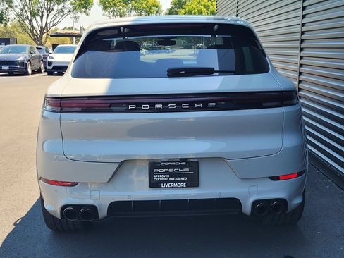 Certified 2026 Porsche Cayenne S AWD/4WD image 7