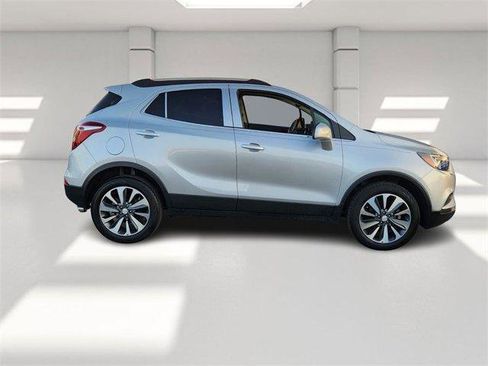 Certified 2022 Buick Encore Preferred w/ Safety Package II image 6