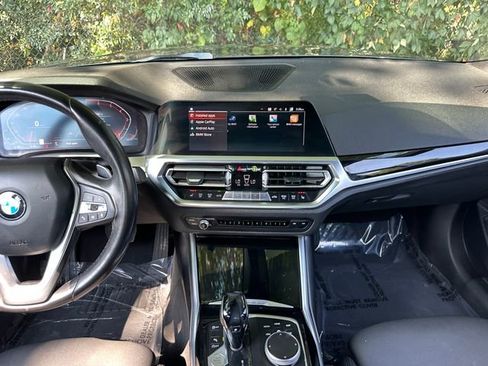 Used 2019 BMW 330i Sedan w/ Convenience Package image 15