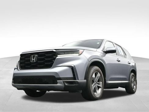 Used 2025 Honda Pilot EX-L image 38