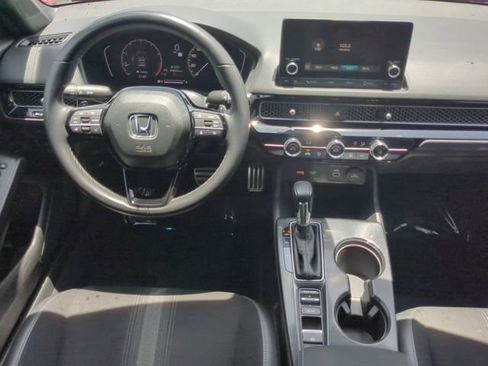 Used 2022 Honda Civic Sport image 12