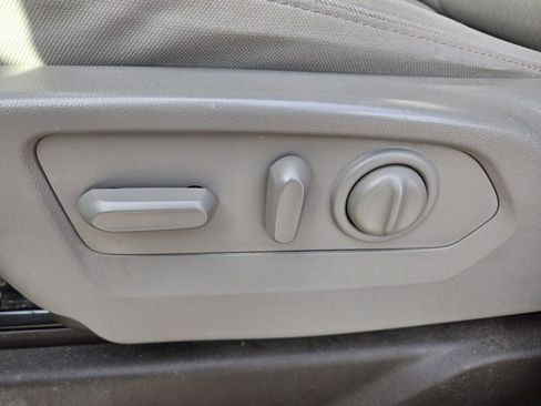 Used 2022 Chevrolet Silverado 1500 RST image 18