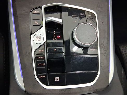 Used 2025 BMW X5 sDrive40i image 16