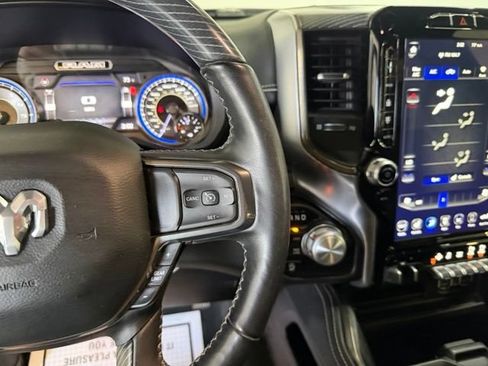 Used 2020 RAM 1500 Limited w/ Black Appearance Package AWD/4WD image 20