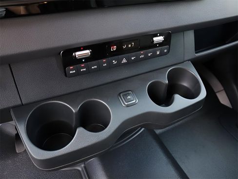New 2025 Mercedes-Benz Sprinter 2500 image 32