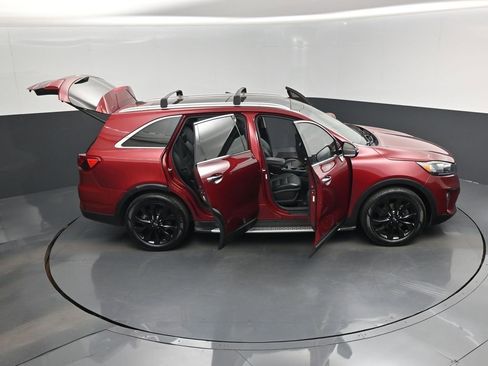 Used 2020 Kia Sorento EX FWD image 18