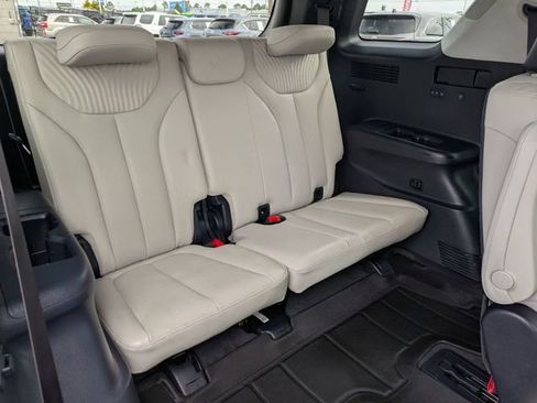 Used 2024 Hyundai Palisade Calligraphy image 31