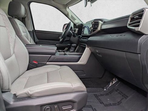 Used 2022 Toyota Tundra SR5 image 22
