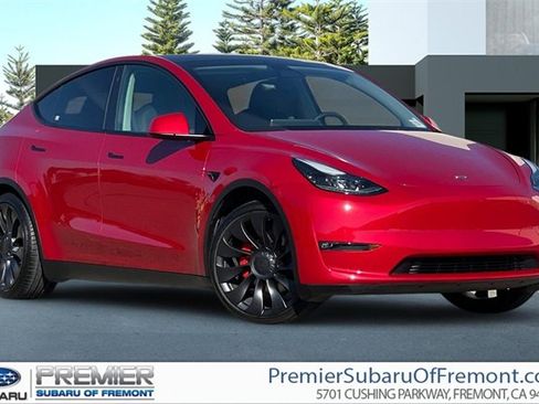 Used 2023 Tesla Model Y Performance image 1