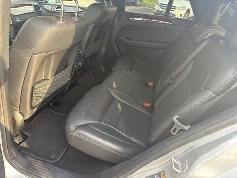 Used 2017 Mercedes-Benz GLE 350 4MATIC image 9