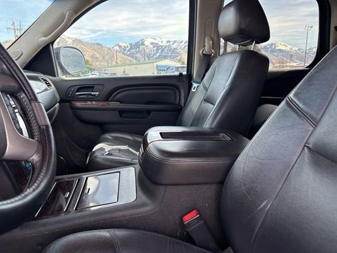 Used 2013 GMC Yukon Denali image 15