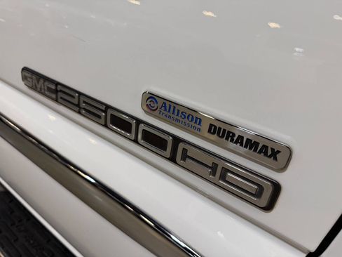 Used 2007 GMC Sierra 2500 SLE w/ Heavy-Duty Power Package image 30