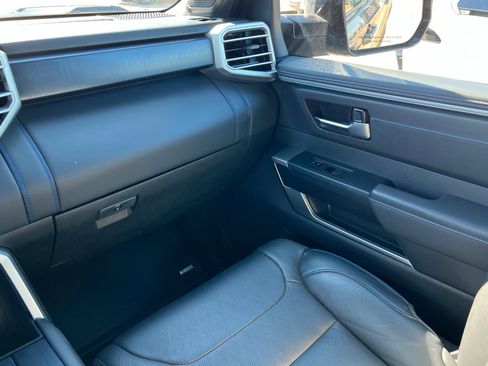 Used 2024 Toyota Tundra Platinum AWD/4WD image 11